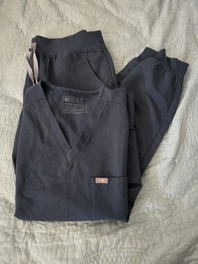 Womens Figs Scrub Set Dark Harbor Color